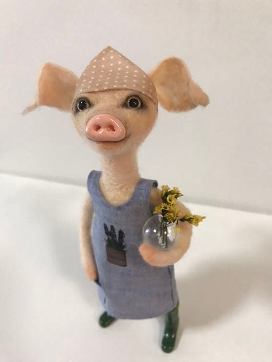 羊毛フェルト 人形(ブタ)、ハンドメイド 豚さん