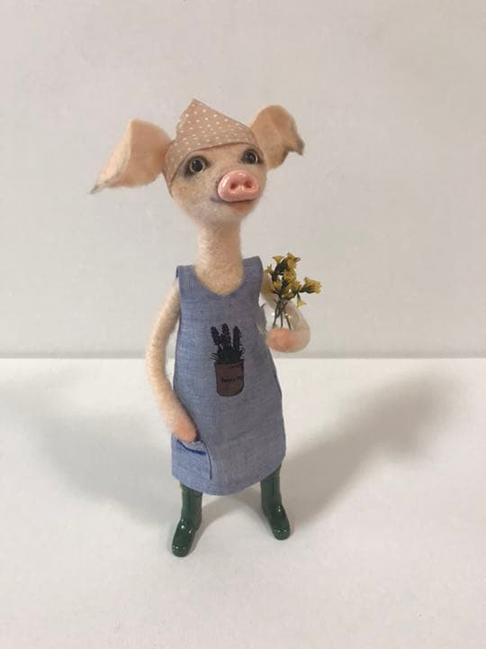 羊毛フェルト 人形(ブタ)、ハンドメイド 豚さん