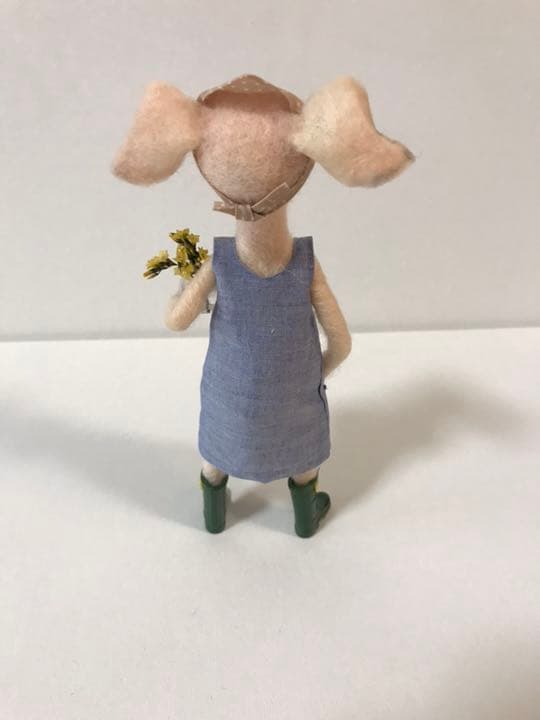 羊毛フェルト 人形(ブタ)、ハンドメイド 豚さん