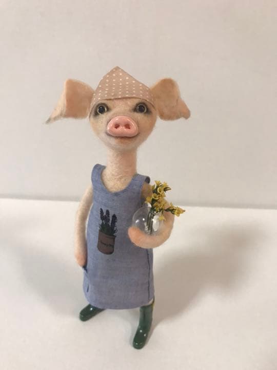 羊毛フェルト 人形(ブタ)、ハンドメイド 豚さん