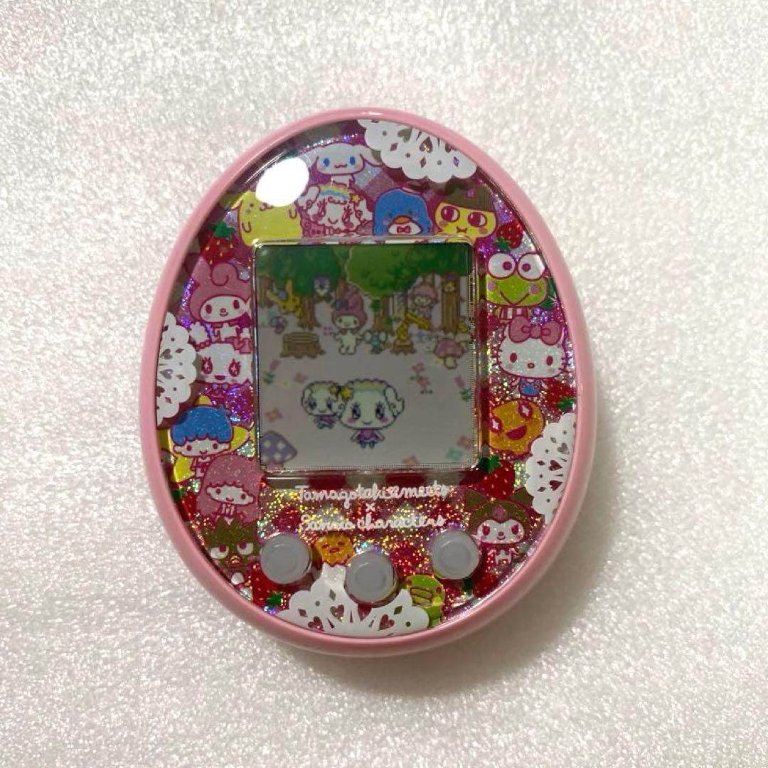 【美品✨】たまごっちみーつ サンリオキャラクターズみーつver. ピンク