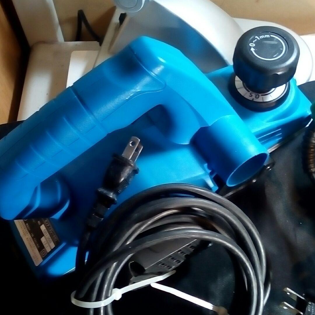 この度はリョウビのカンナとマルノコですリョウビです新品に近いです