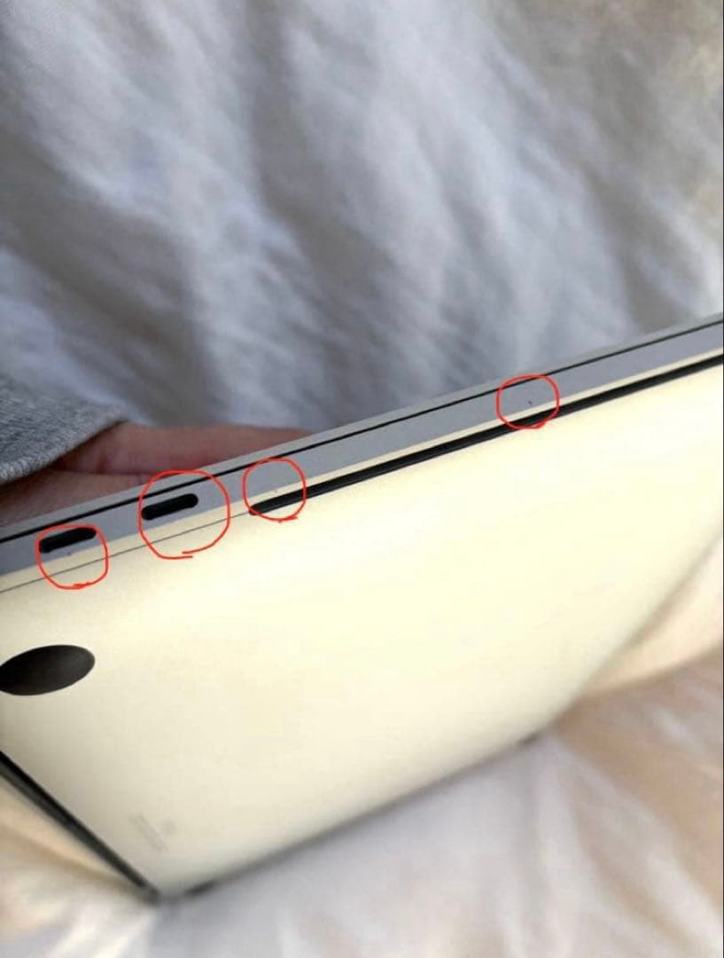 MacBook Pro 2020 i7 16GB 512GB 充放電47回