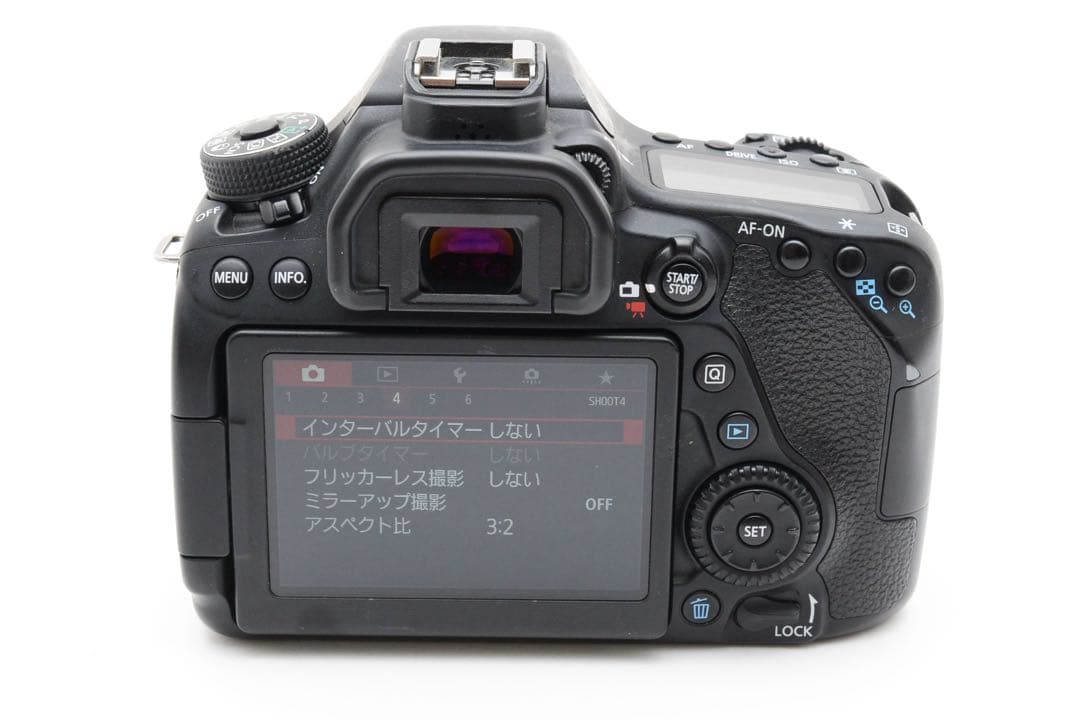 美品/保証付/デジタル一眼レフカメラ/Canon EOS 80D標準レンズセット