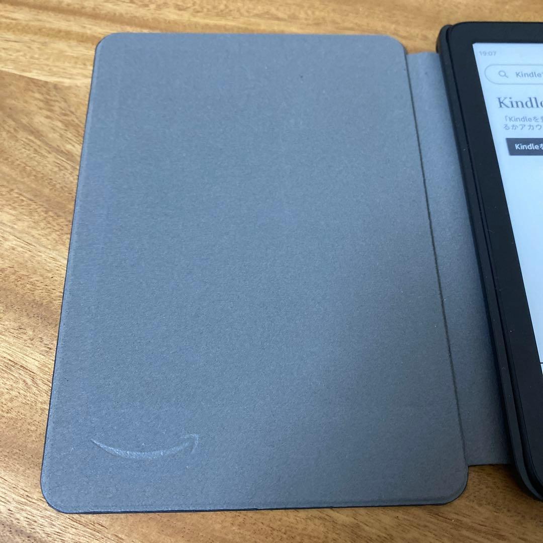 Kindle (2024年発売)、6インチ 電子書籍16GBブラック カバー付き