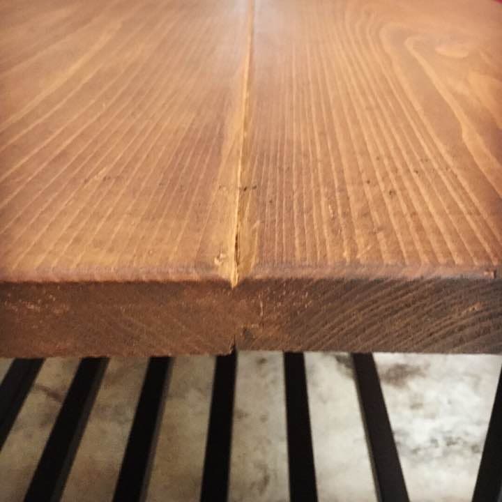 アイアンローテーブル