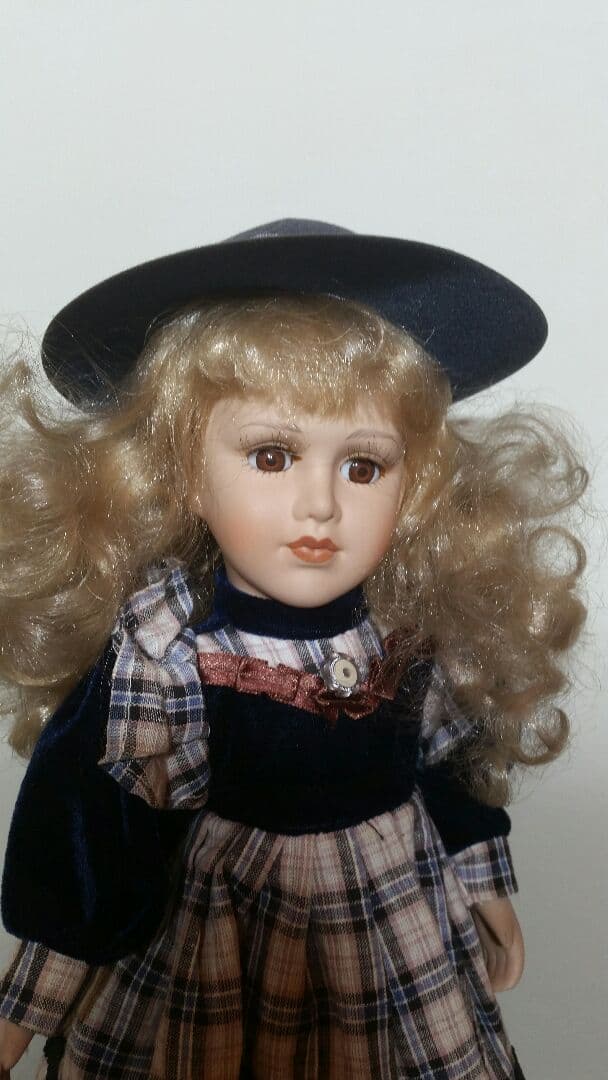 パリのフランス人形