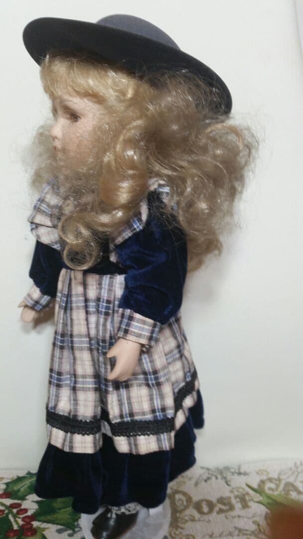 パリのフランス人形