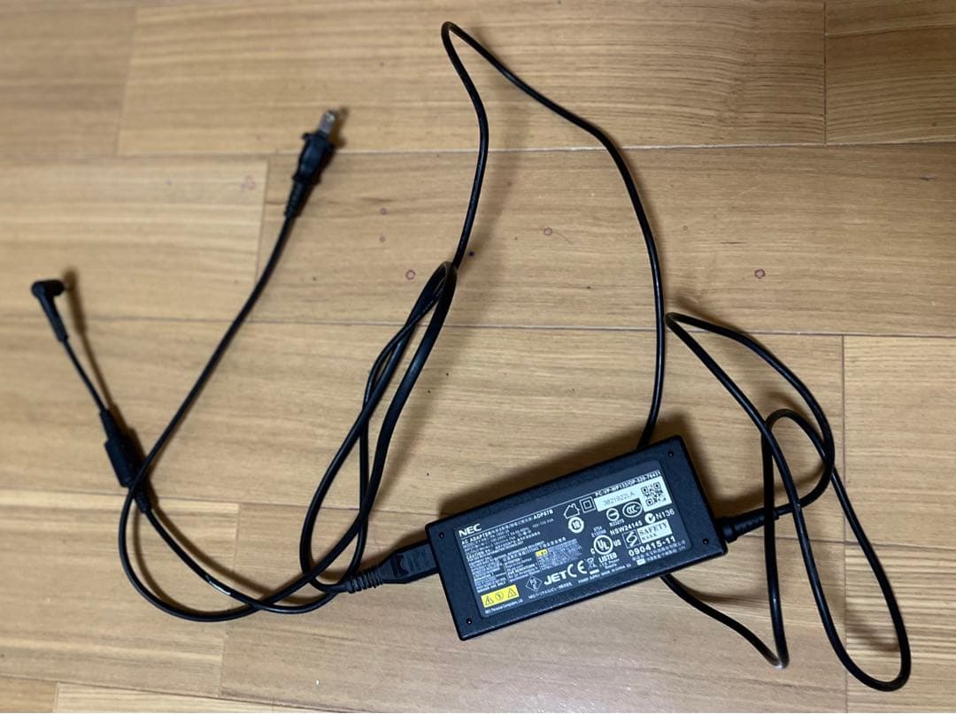 【NEC】Windows 11 LaVie S LS550