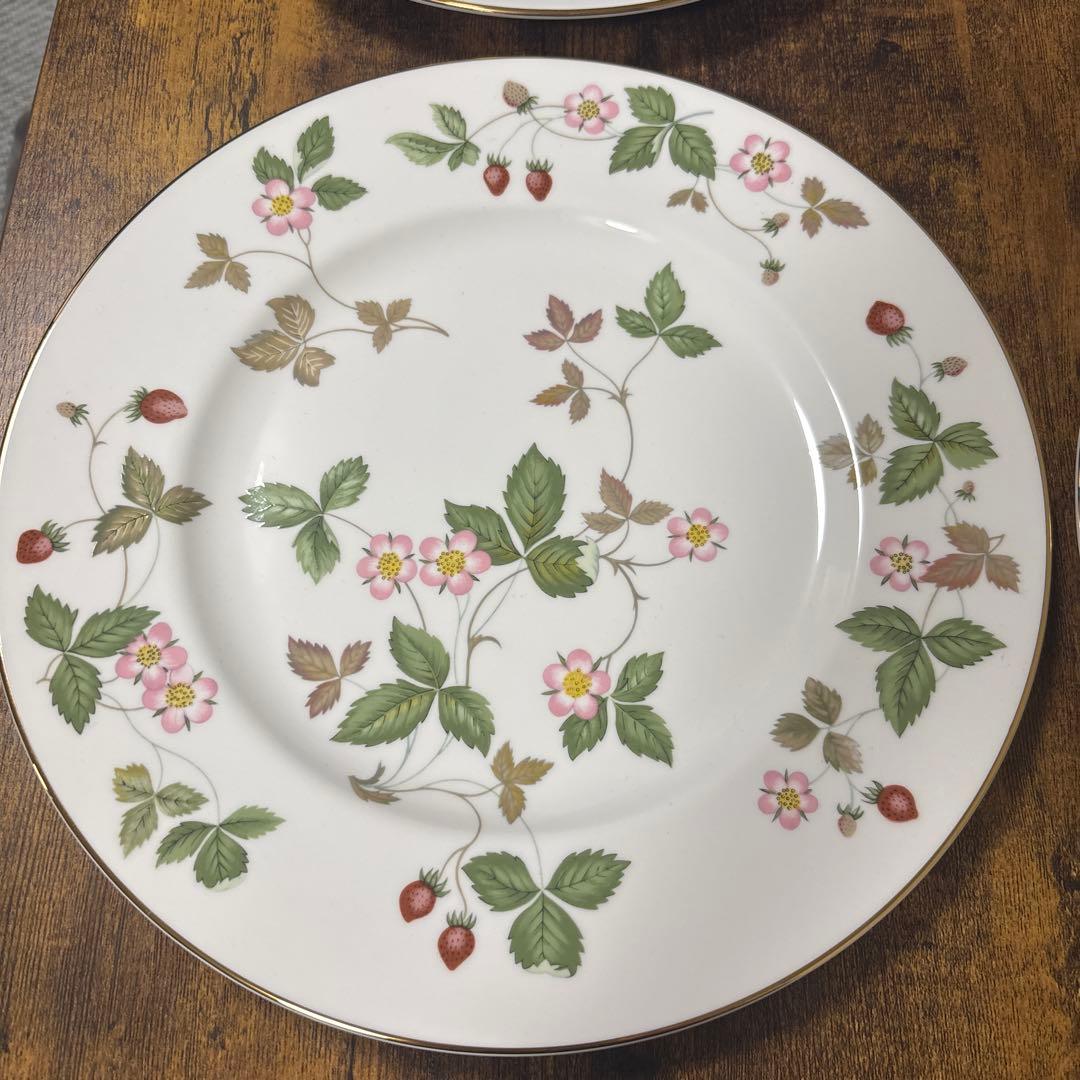  27センチプレート4枚セット　大変お得です！