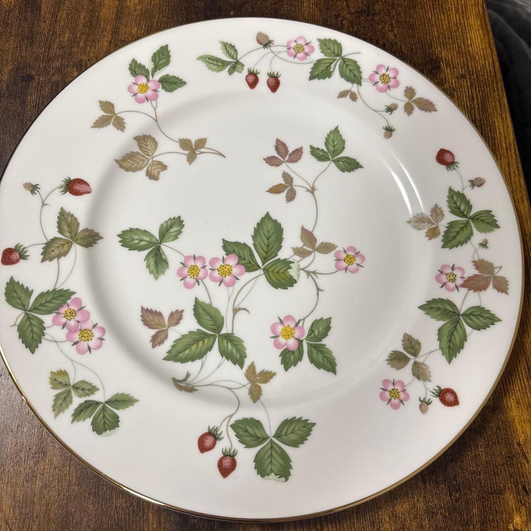  27センチプレート4枚セット　大変お得です！