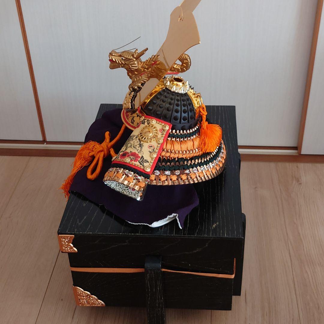 飾り兜　龍玉作