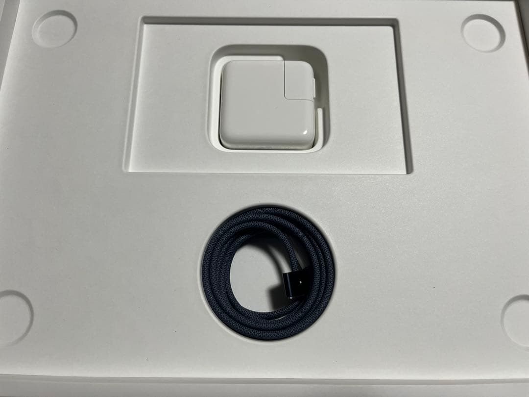 MacBook Air M2【16GB】 【512GB】