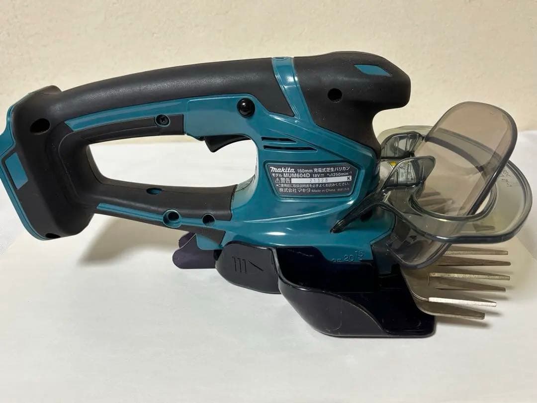 Makita MUM604D 芝刈り機 18V ◆バッテリー無し本体のみ