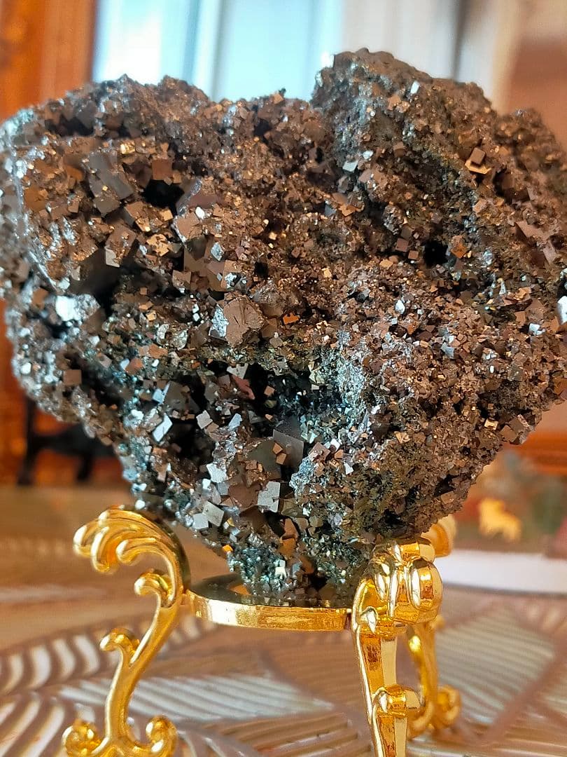 鑑定済み　希少　パイライト　原石　ハート型　金運アップ　邪気払い　パワーストーン