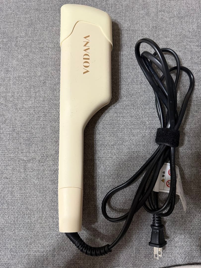 【ニコ☺︎】VODANA トリプルフローウェーブアイロン ティラミスブラウン