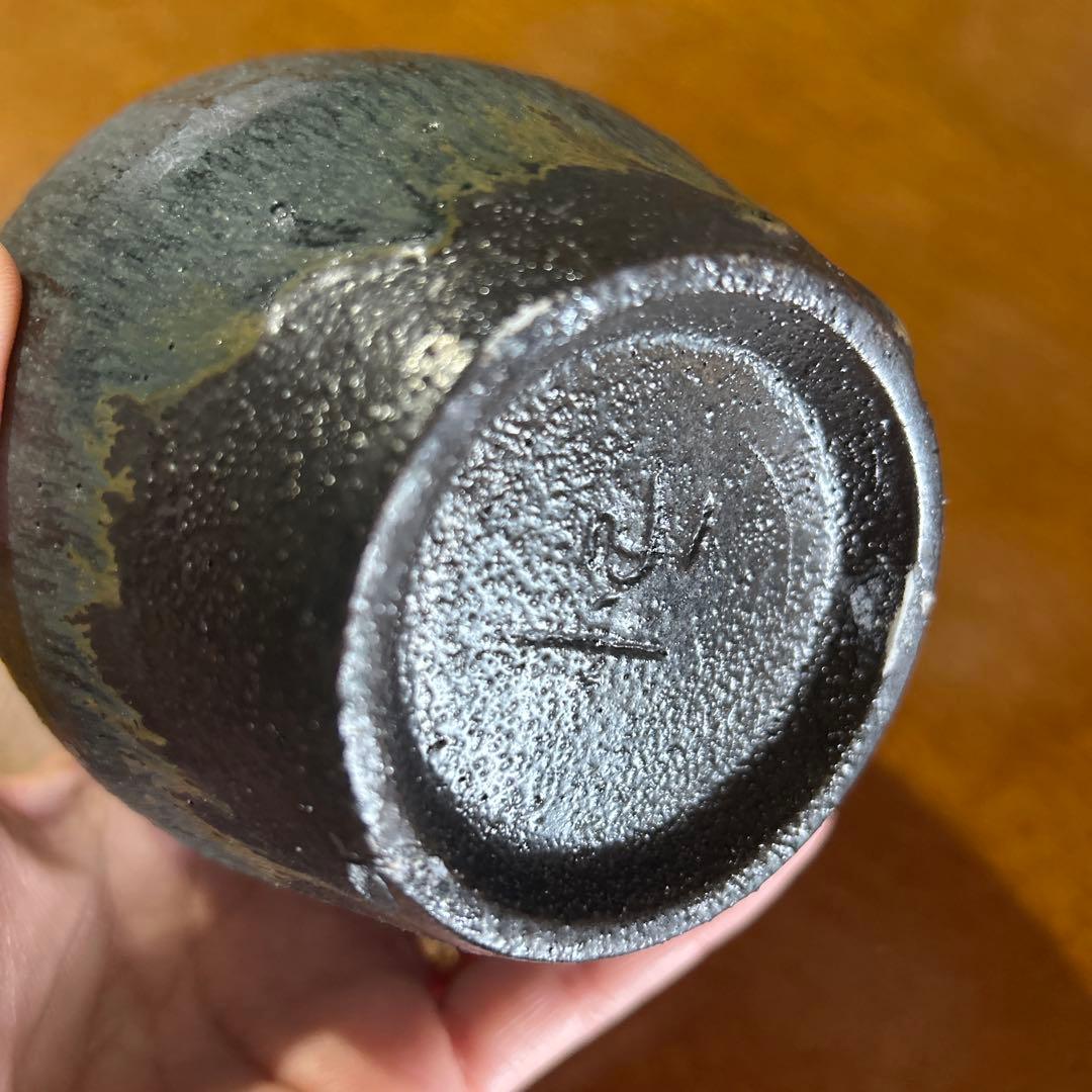 青緑色ボトル型陶器の花瓶　木箱有り