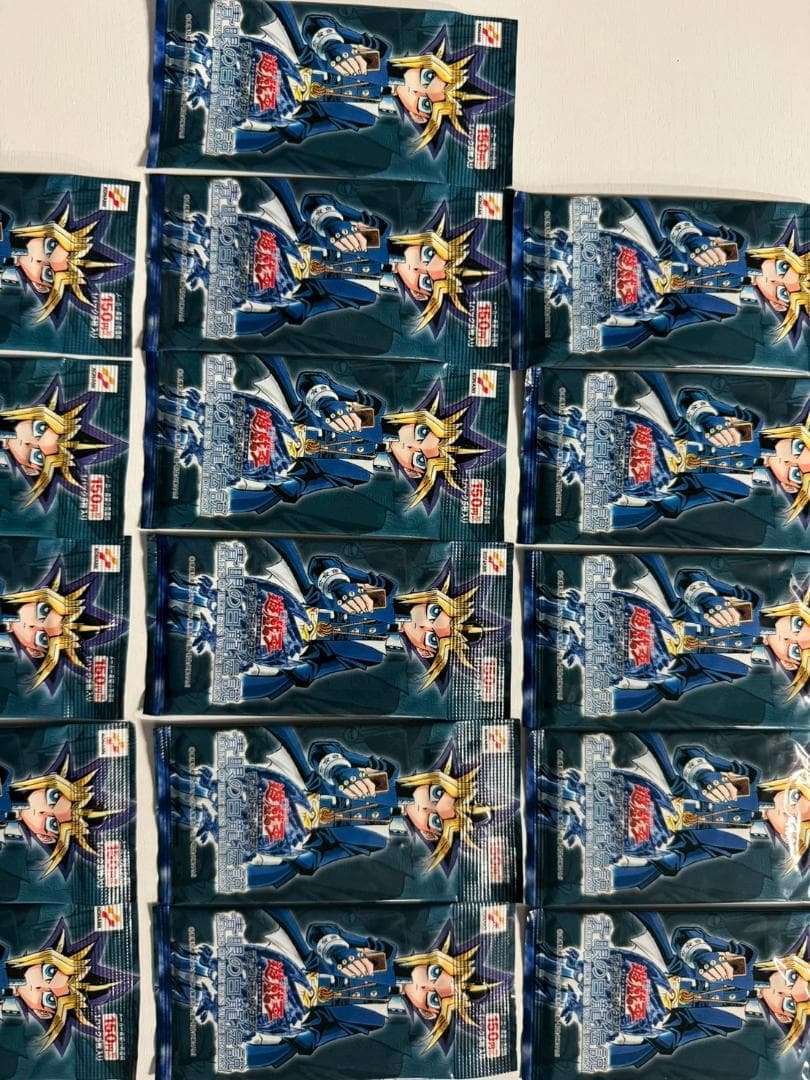 遊戯王 青眼の白龍伝説 未開封 16パックセット　まとめ売り