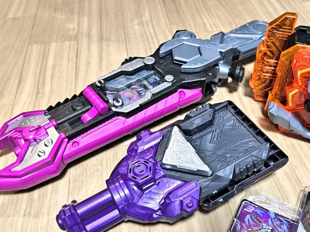 仮面ライダーヴァルバラド セット