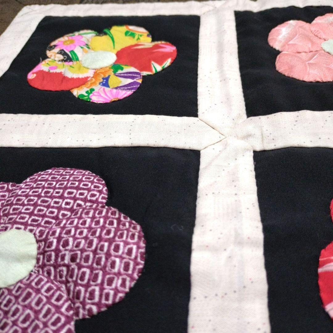 ハンドメイド　パッチワーク　キルト　タペストリー　マルチカバー　「希望の花」
