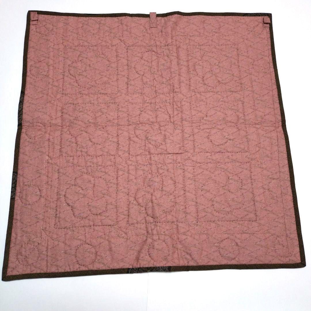 ハンドメイド　パッチワーク　キルト　タペストリー　マルチカバー　「希望の花」