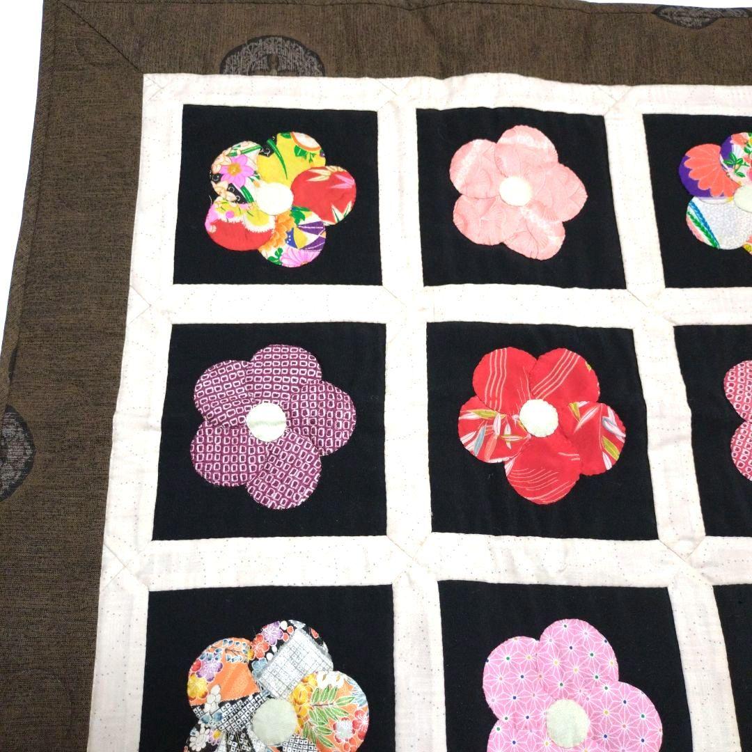 ハンドメイド　パッチワーク　キルト　タペストリー　マルチカバー　「希望の花」
