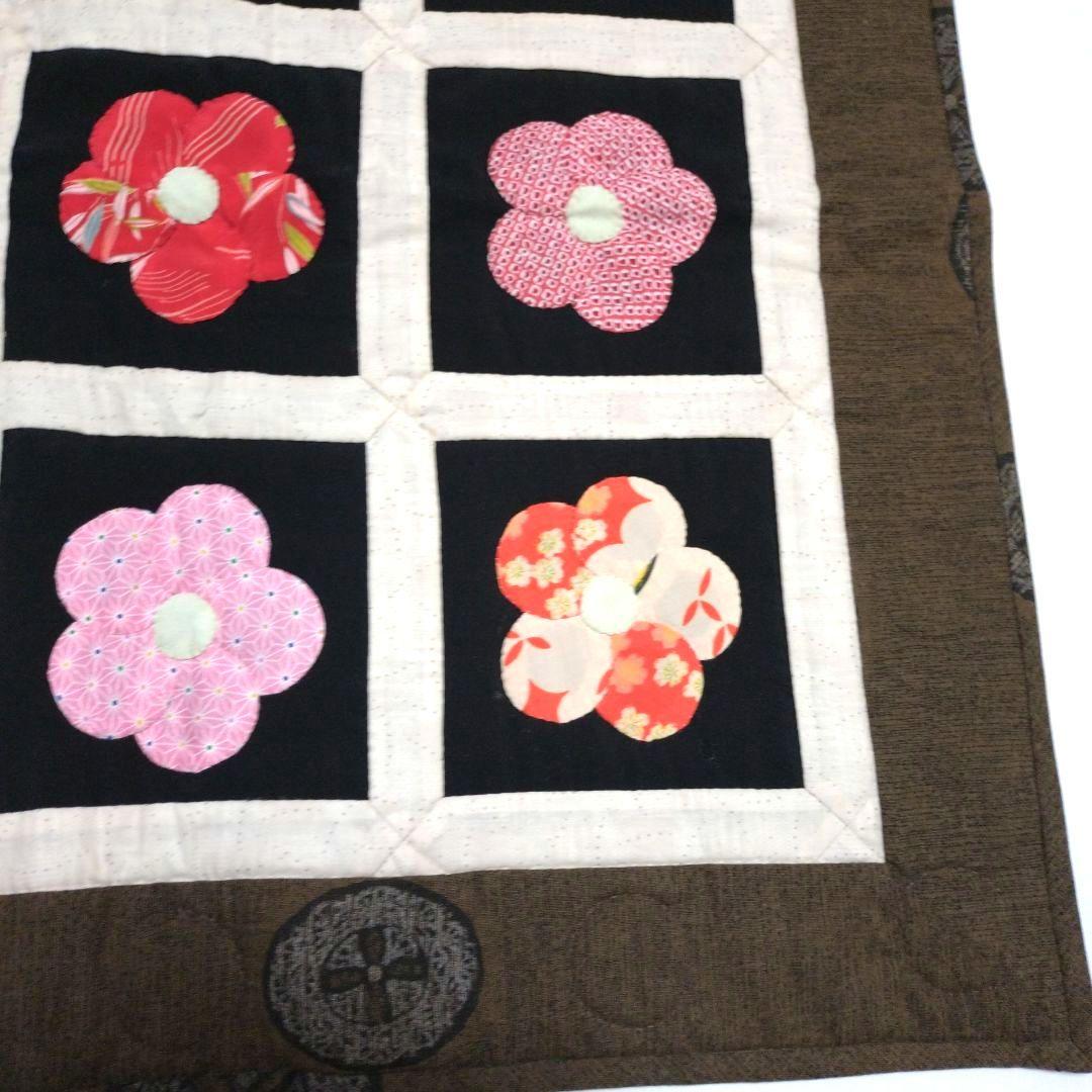 ハンドメイド　パッチワーク　キルト　タペストリー　マルチカバー　「希望の花」