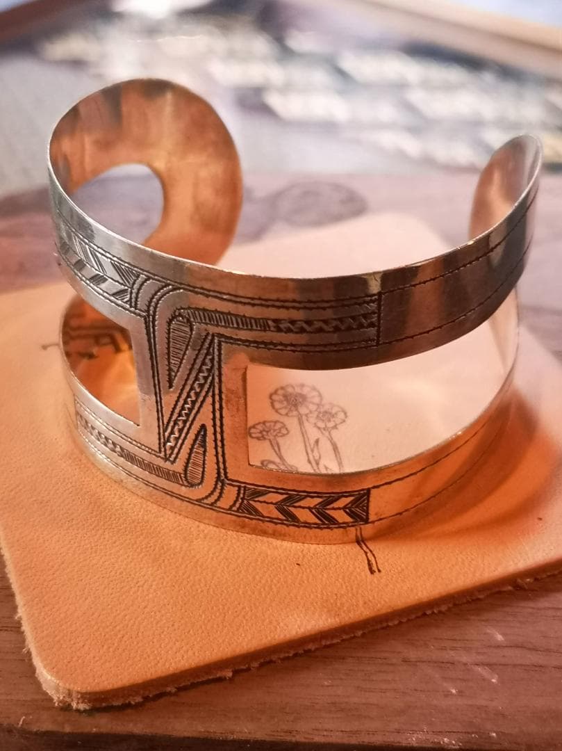 TouaregSilver ＆The Six‑Pence Token& more