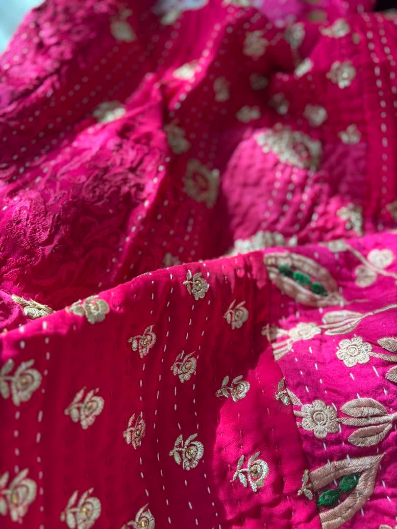 ラリーキルト　インド刺繍　カンタキルト　ヴィンテージ　ピンク　マルチカバー