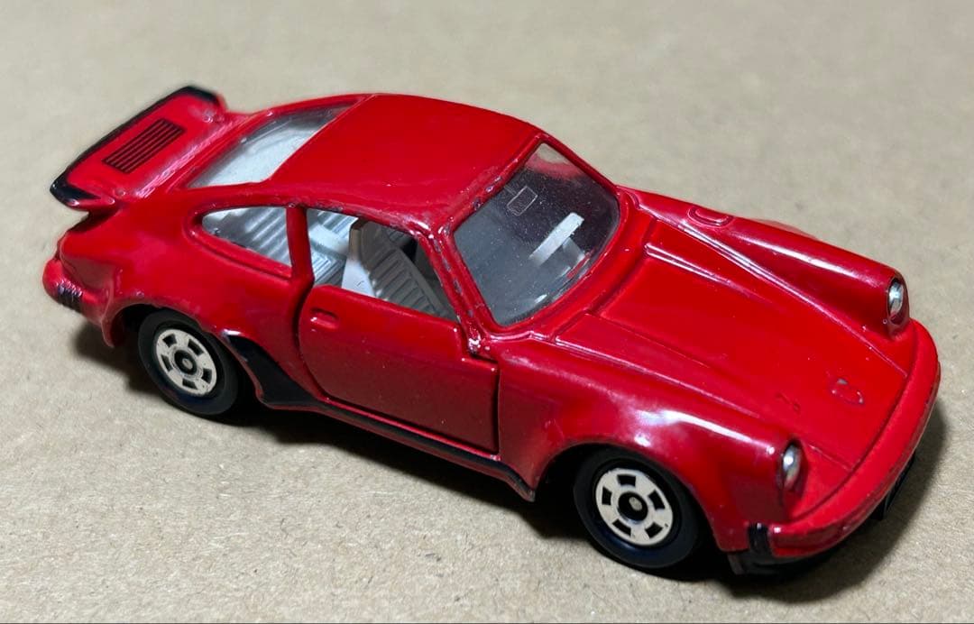 日本製 トミカ ポルシェ930ターボ ３台セット