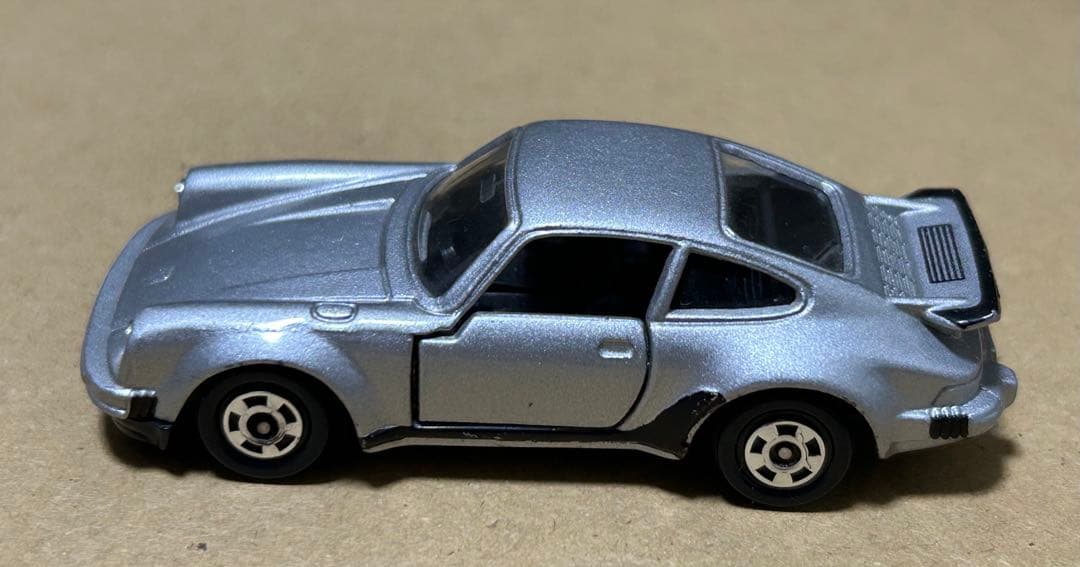 日本製 トミカ ポルシェ930ターボ ３台セット