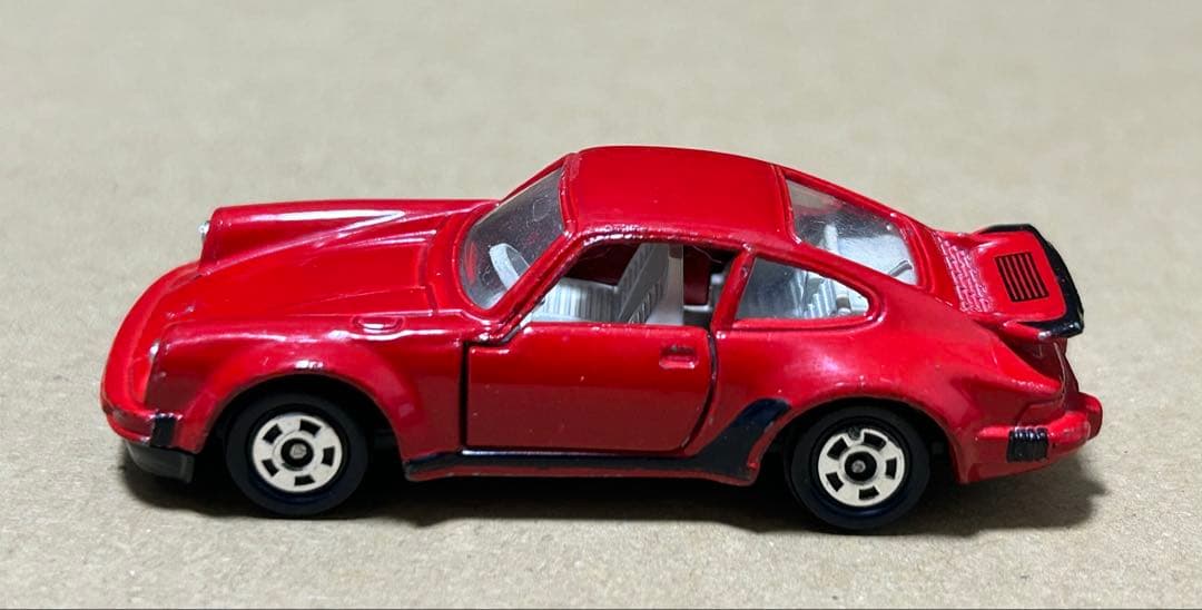 日本製 トミカ ポルシェ930ターボ ３台セット