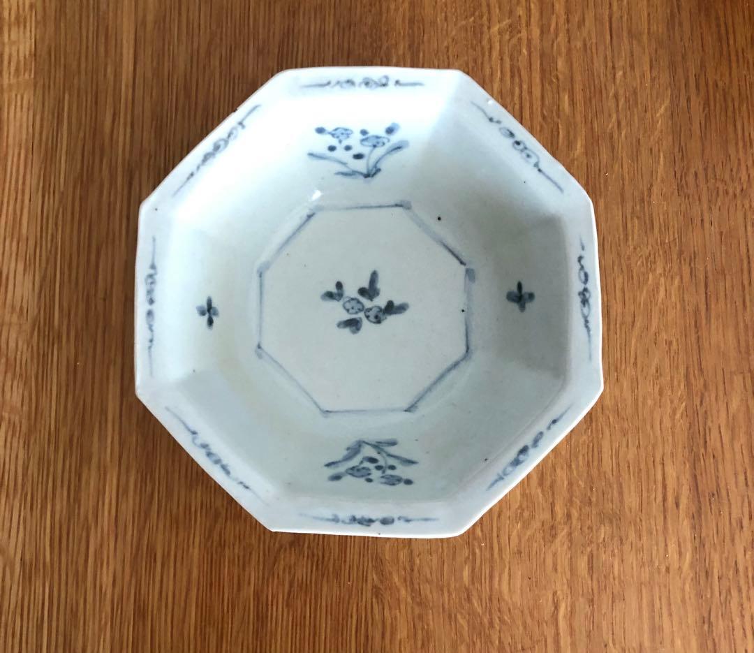佐藤もも子さんの作品　八角形の青花模様小鉢