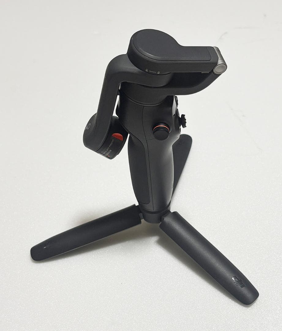 【美品】DJI Osmo Mobile 6 スタビライザー