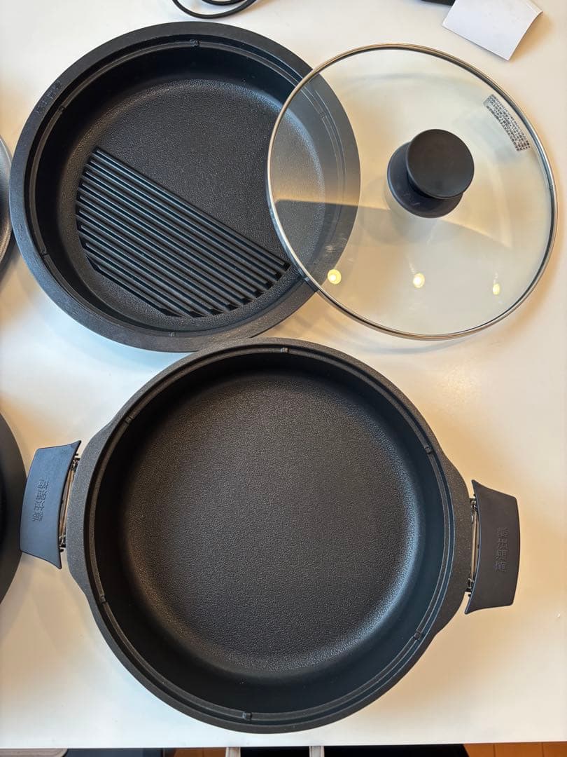 2人分にはピッタリ！タイガーグリル鍋CQB-S100KS