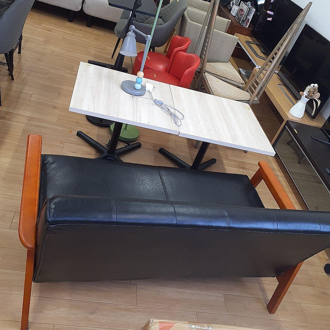 黒 合成皮革 2人掛けソファ