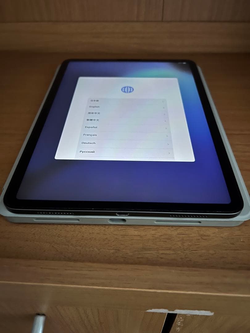 クーApple iPad Pro スペースグレー 本体　第二世代128gb