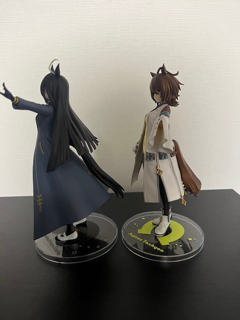 ウマ娘　アグネスタキオン・マンハッタンカフェフィギュア 2体セット