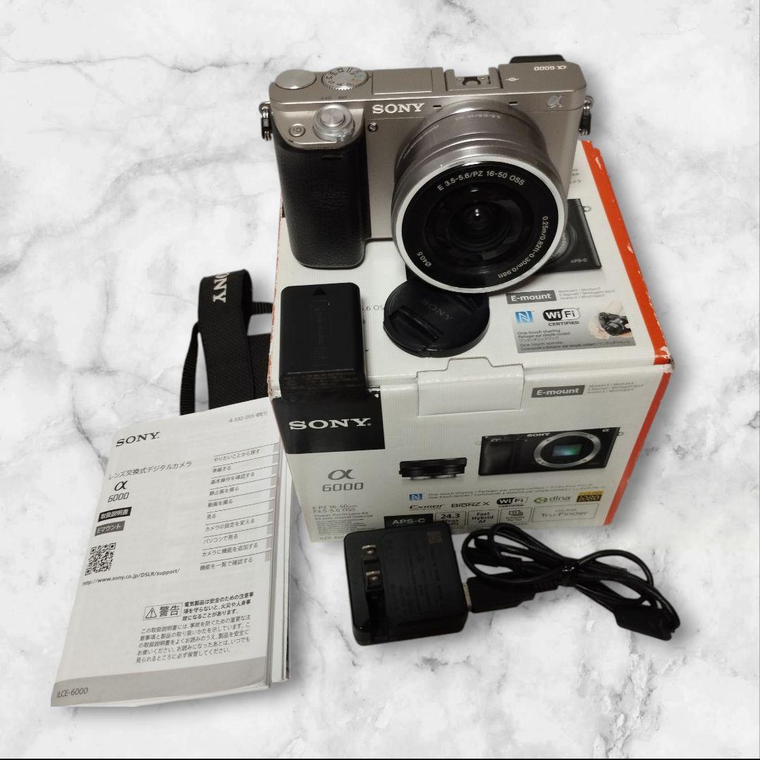 SONY α6000美品 ミラーレスカメラ