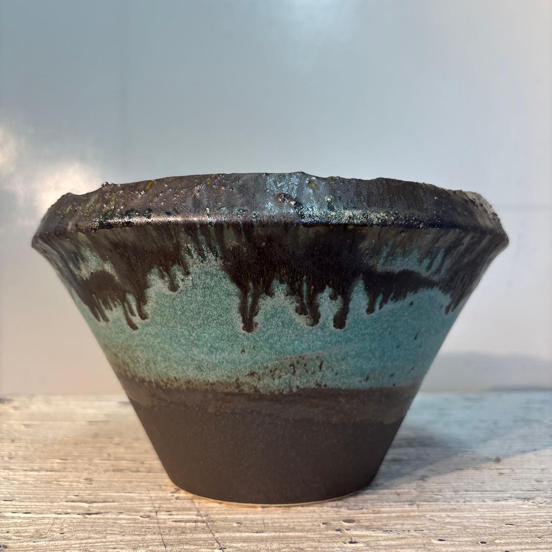 ●Large turquoise black POT No.0402