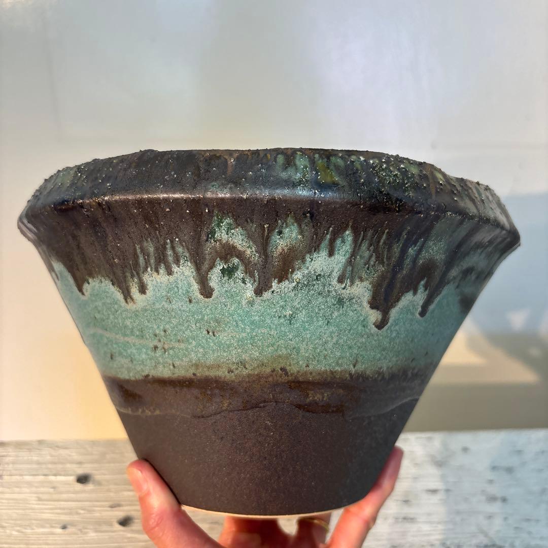 ●Large turquoise black POT No.0402