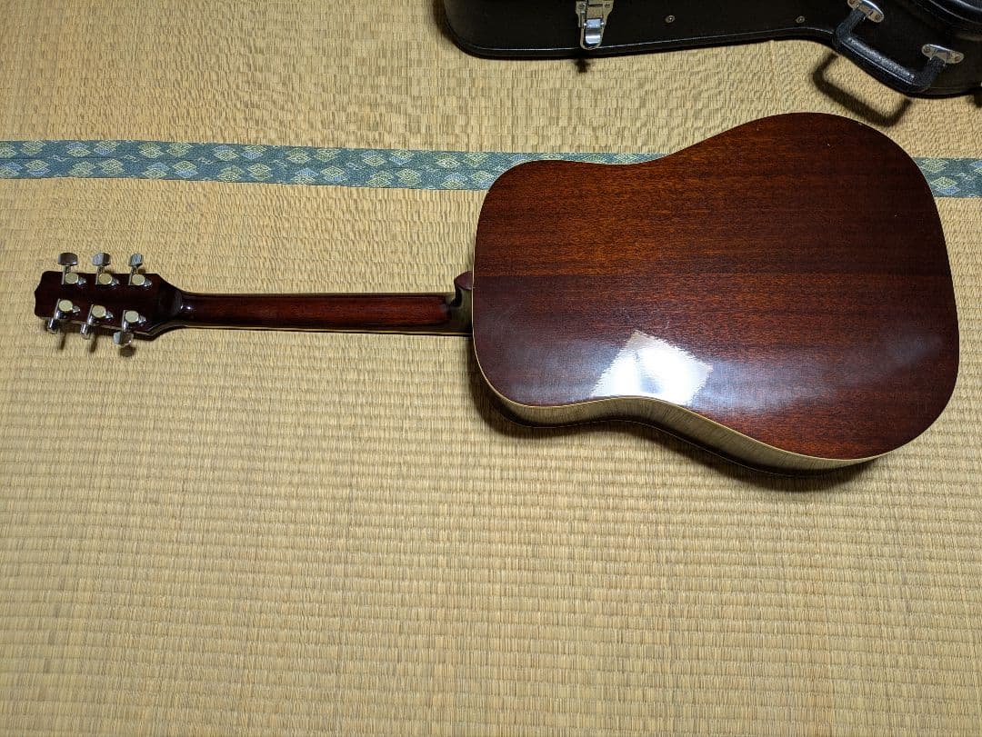 タカミネ　アコースティックギター　T-5/BS　中古　ハードケース付き