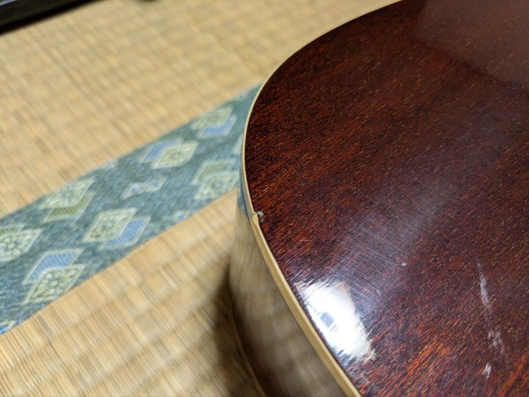 タカミネ　アコースティックギター　T-5/BS　中古　ハードケース付き
