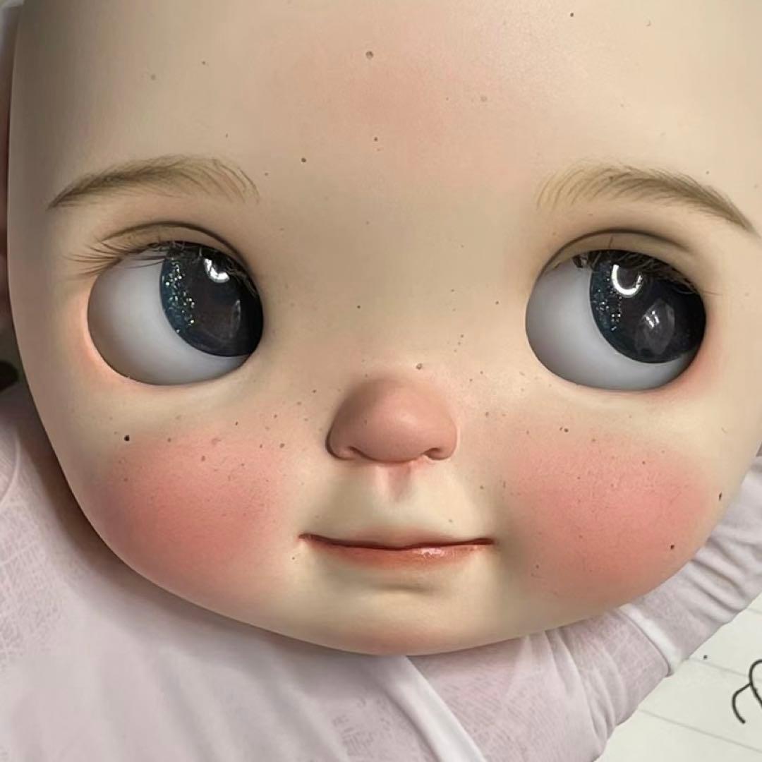 カスタムブライス 人形 まんまる 幼い かわいい 海外作家様
