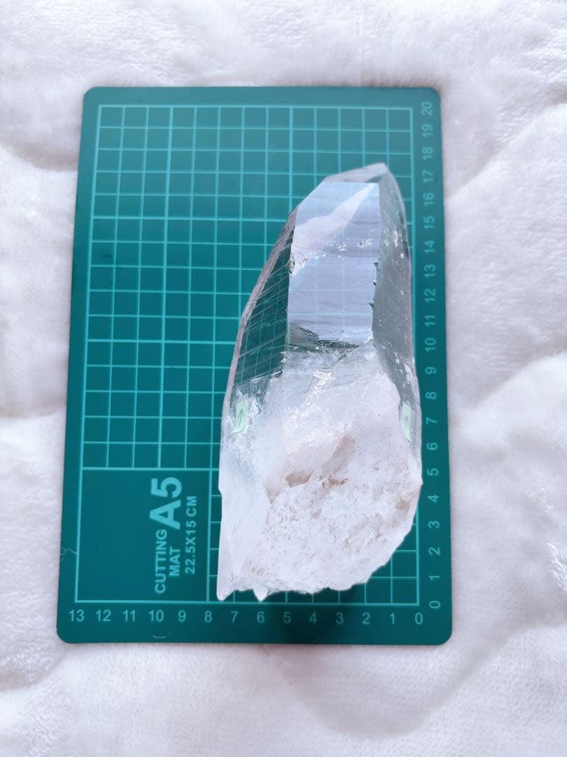 【即購入可】【特大841g】ブラジル•バイーア州産レムリアンシードクリスタル原石