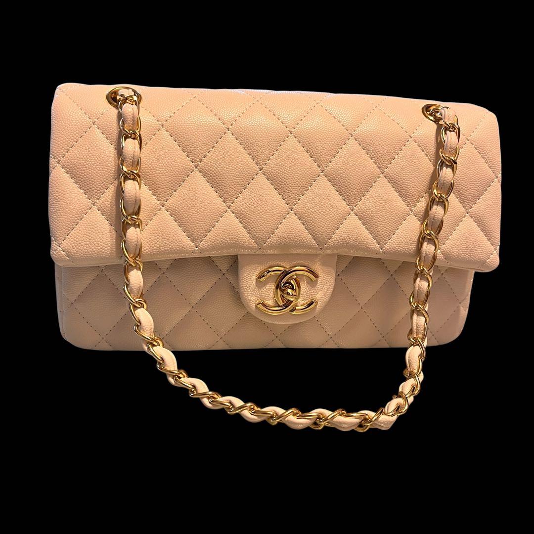 人気❤︎ホワイトゴールドCHANEL ショルダーバッグ