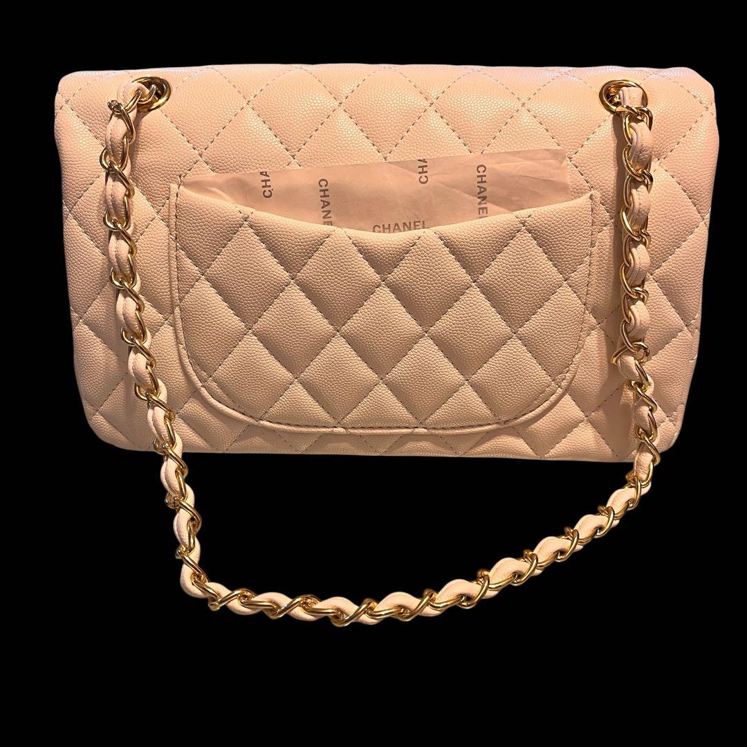 人気❤︎ホワイトゴールドCHANEL ショルダーバッグ