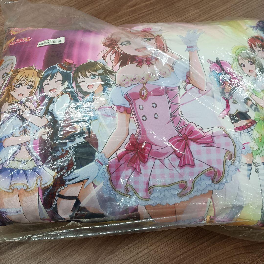 ラブライブ　フィギュア9個　枕付き10個セット