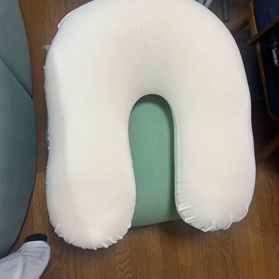 ヨギボーミニとヨギボーサポート