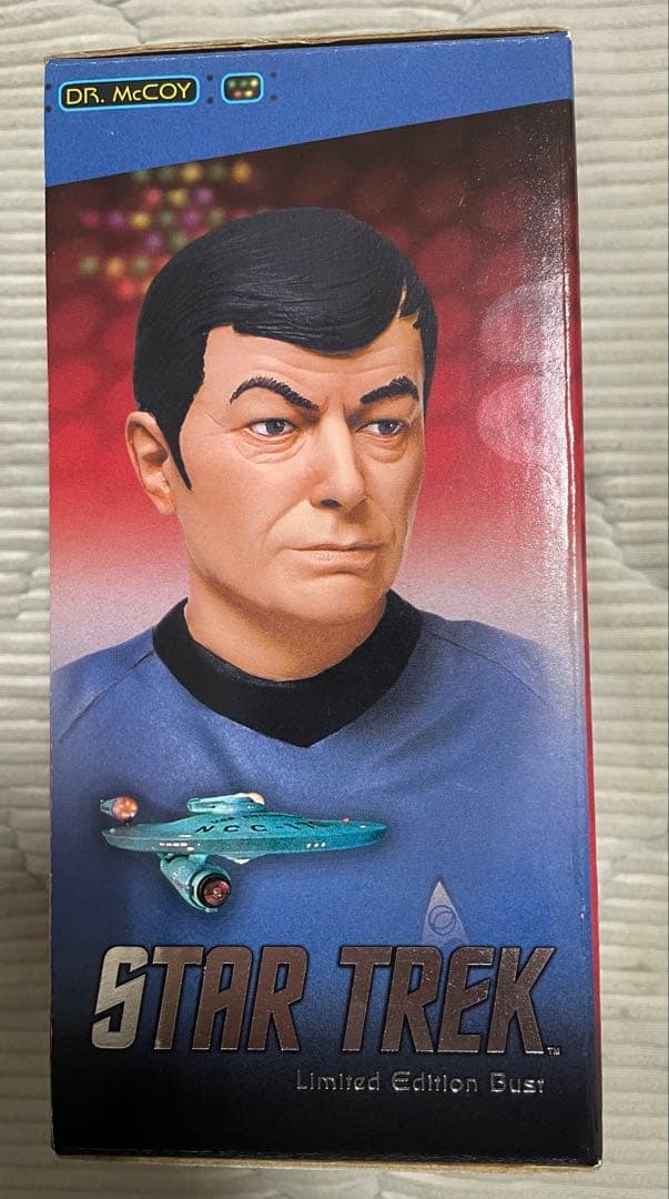 スタートレック　Dr. マッコイ　限定版バストフィギュア美品